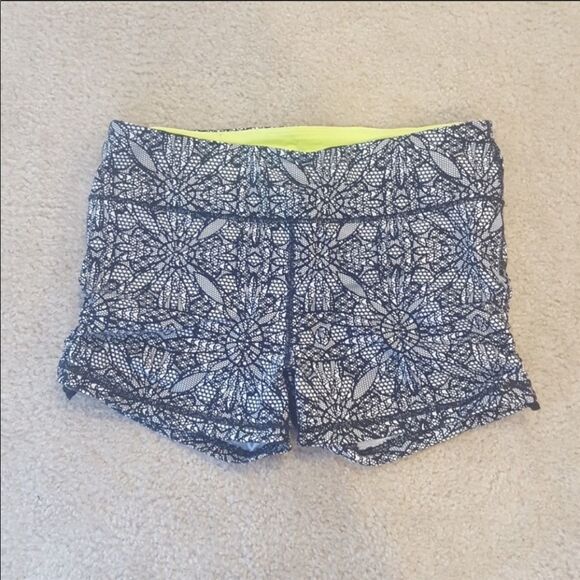 Victoria’s Secret VSX Knockout Hot Short - Picture 1 of 3